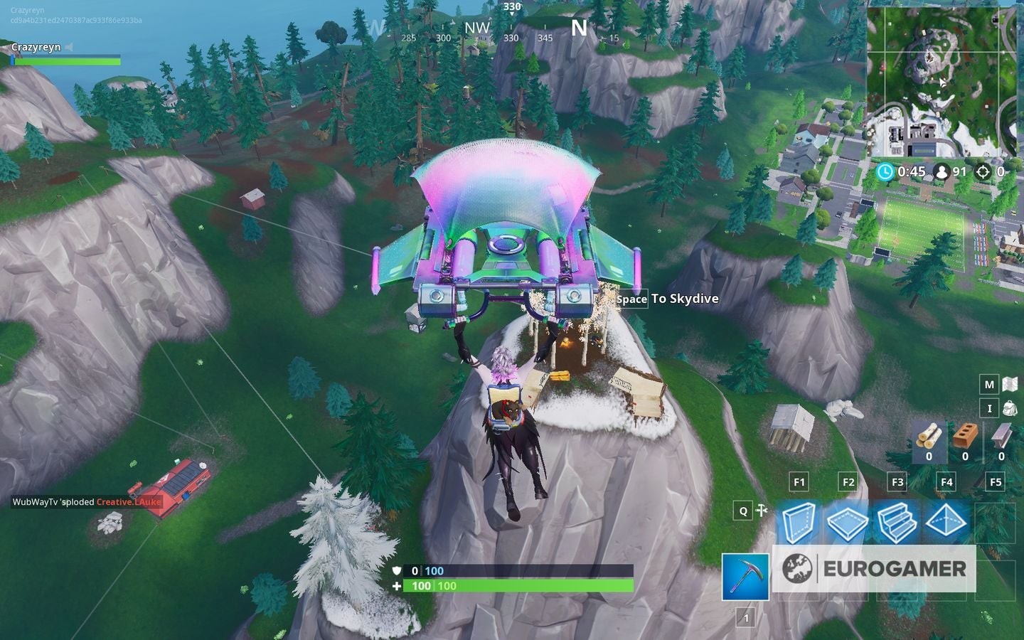 Biển báo cấm nhảy trên đỉnh núi phía Nam Pleasant Park trong Fortnite