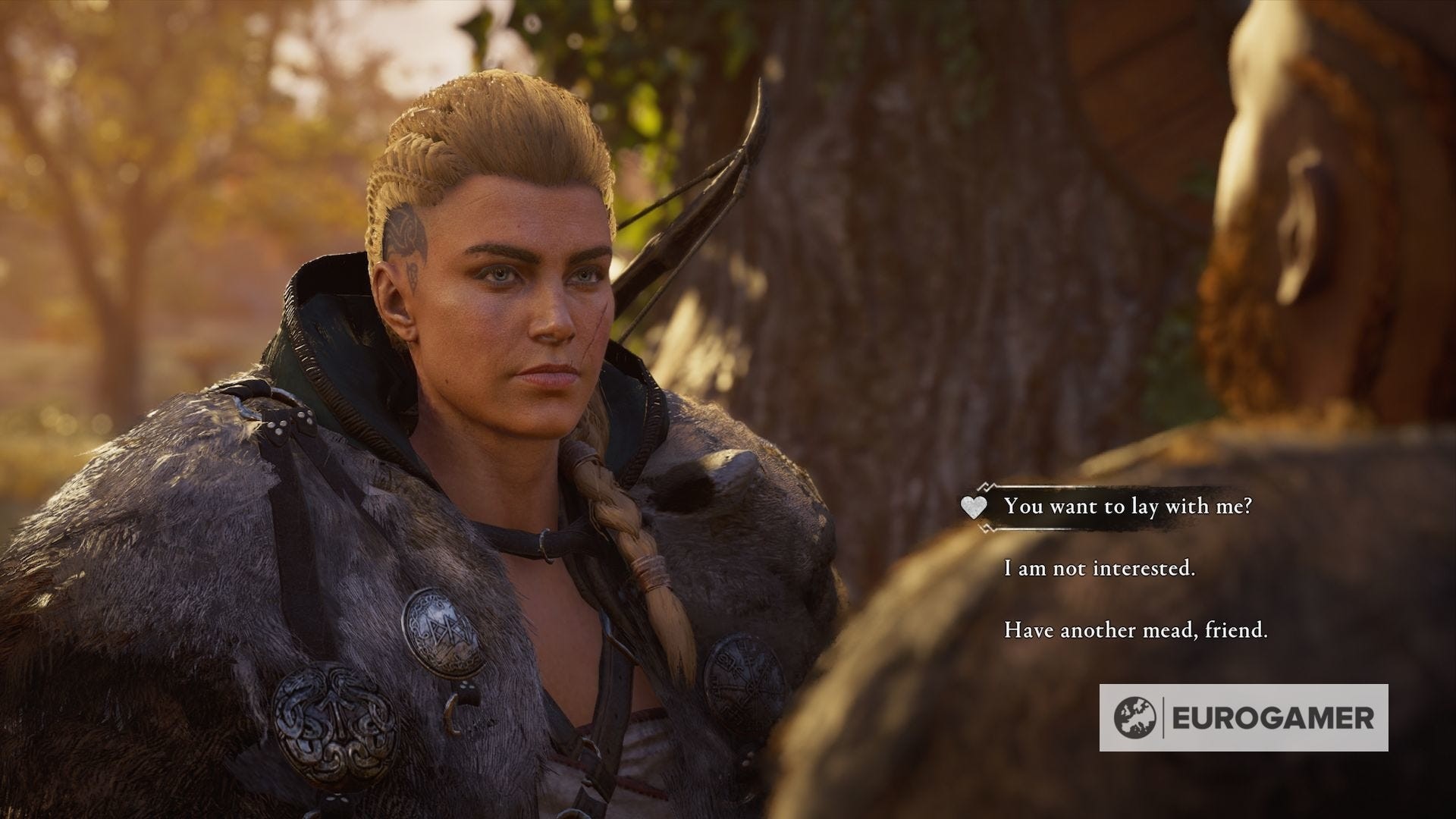 Broder tiếp cận Eivor tại lễ cưới của Oswald ở East Anglia