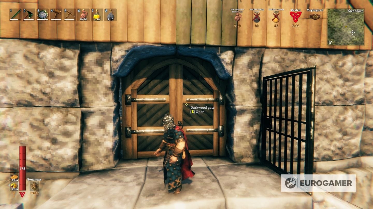 Các vật phẩm Gỗ mun (Darkwood) chế tạo từ Nhựa cây trong Valheim