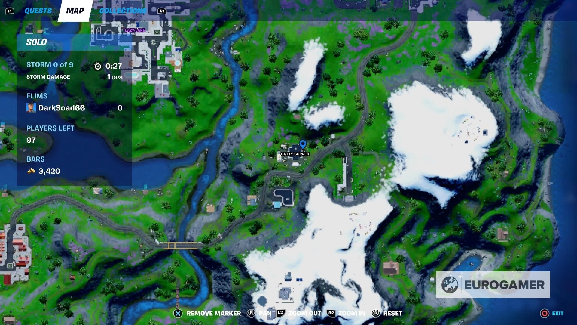 Chi tiết lon thức ăn mèo Fortnite cạnh máy bán hàng Catty Corner