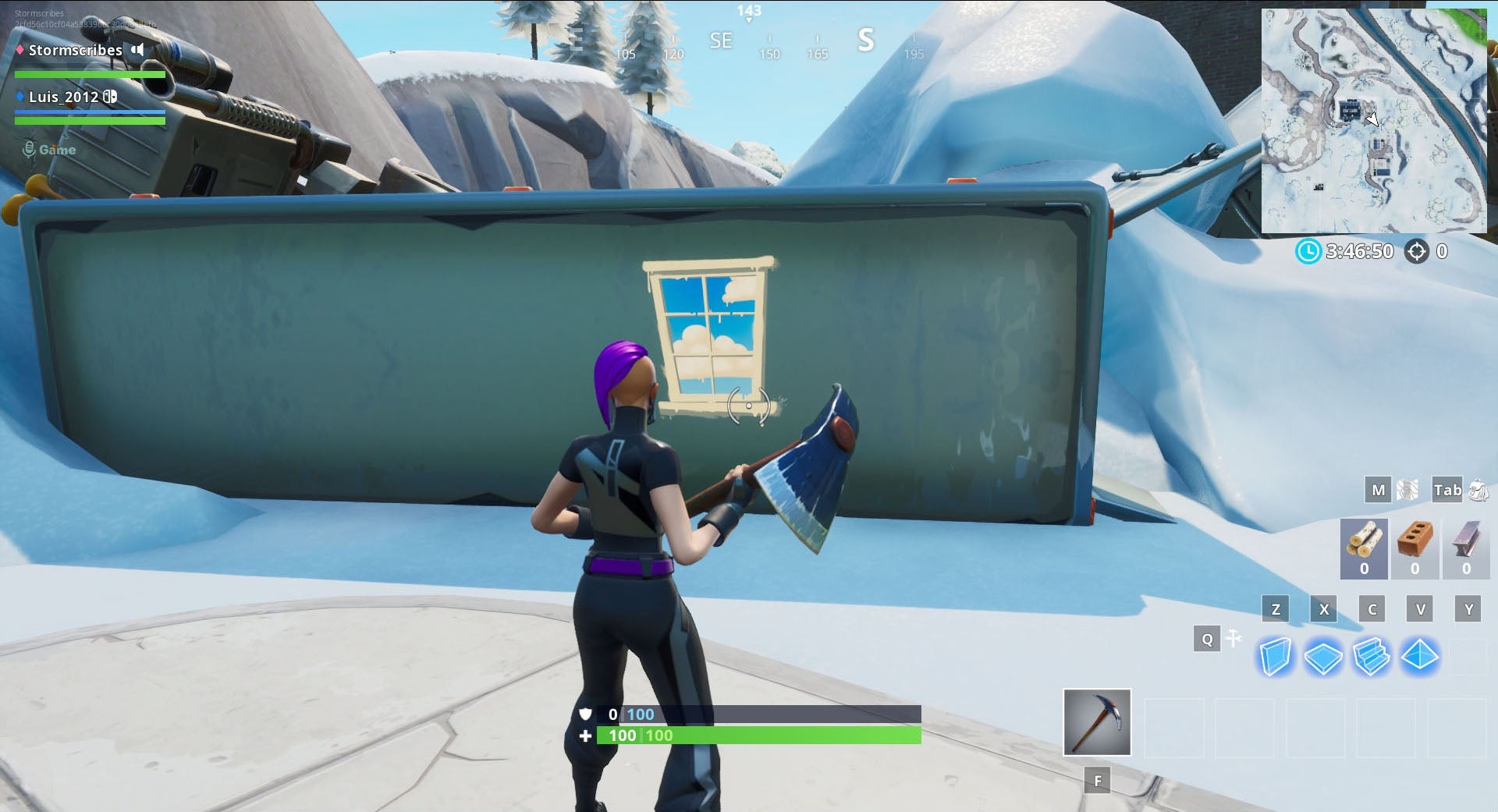 Container trong tuyết gần Happy Hamlet Fortnite, thuộc về chiếc xe tải bị nạn