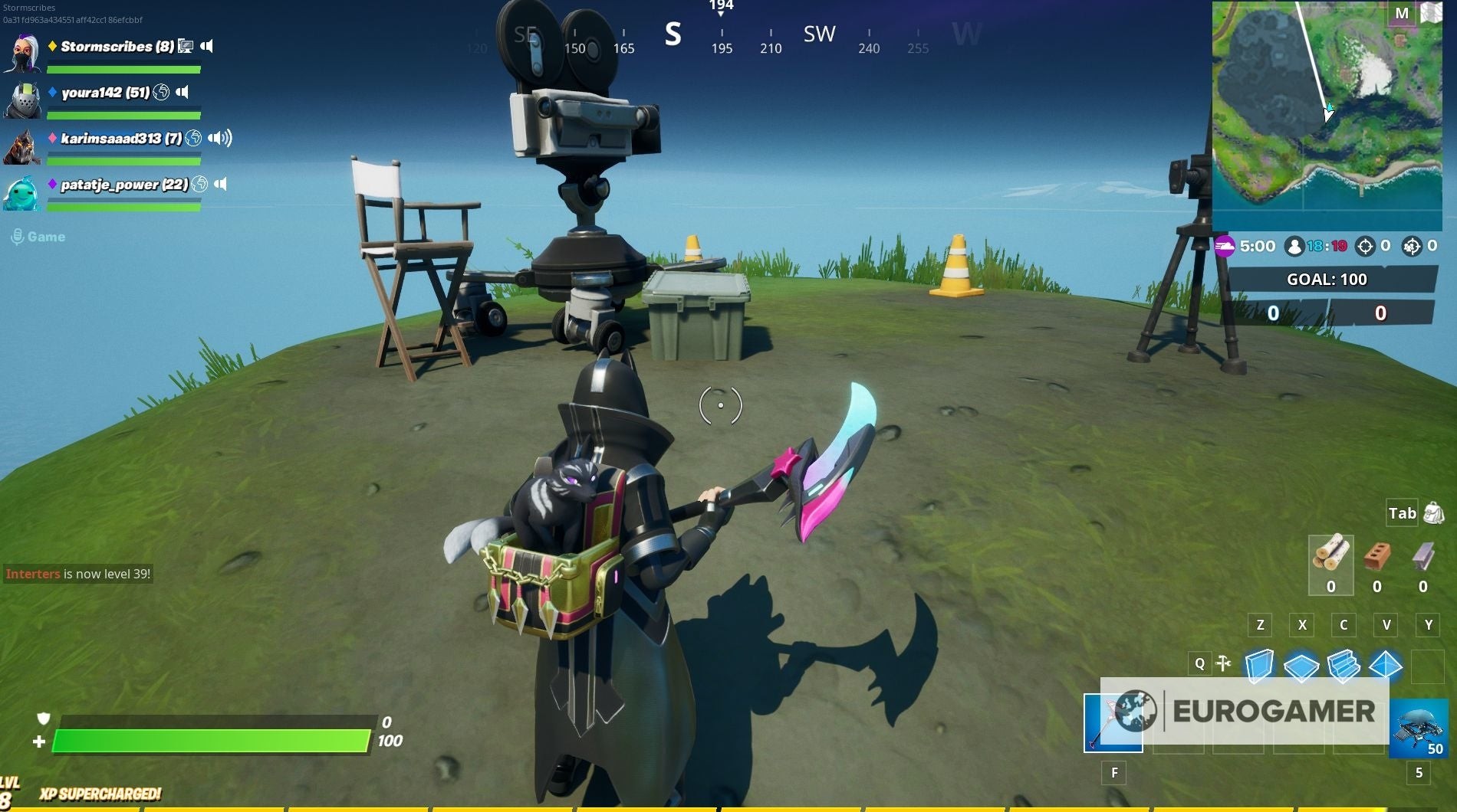 Địa điểm Boat Launch trong Fortnite với chiếc thuyền trên vách đá gần Misty Meadows