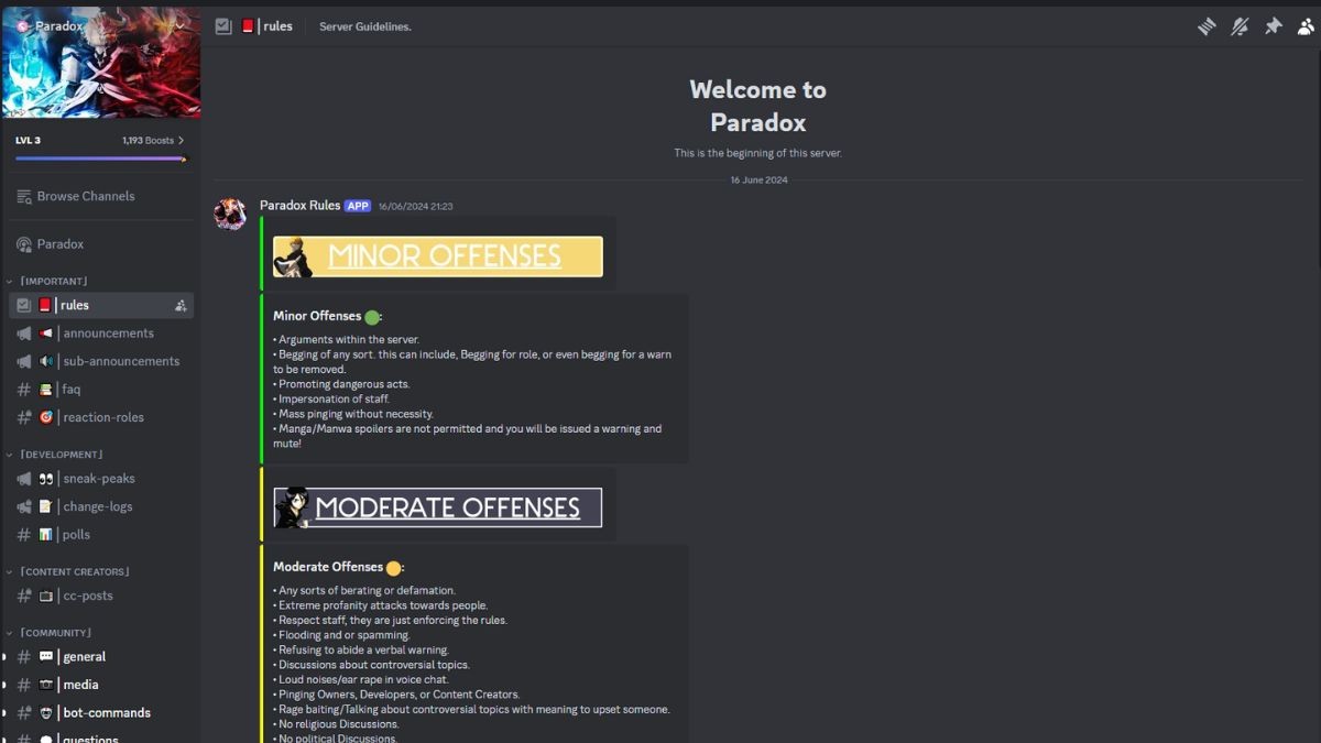 Giao diện máy chủ Paradox Discord với các kênh thông báo, FAQ và danh sách người dùng