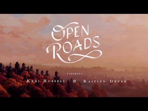 Hai mẹ con Tess và Opal khám phá căn nhà bỏ hoang trong game phiêu lưu Open Roads