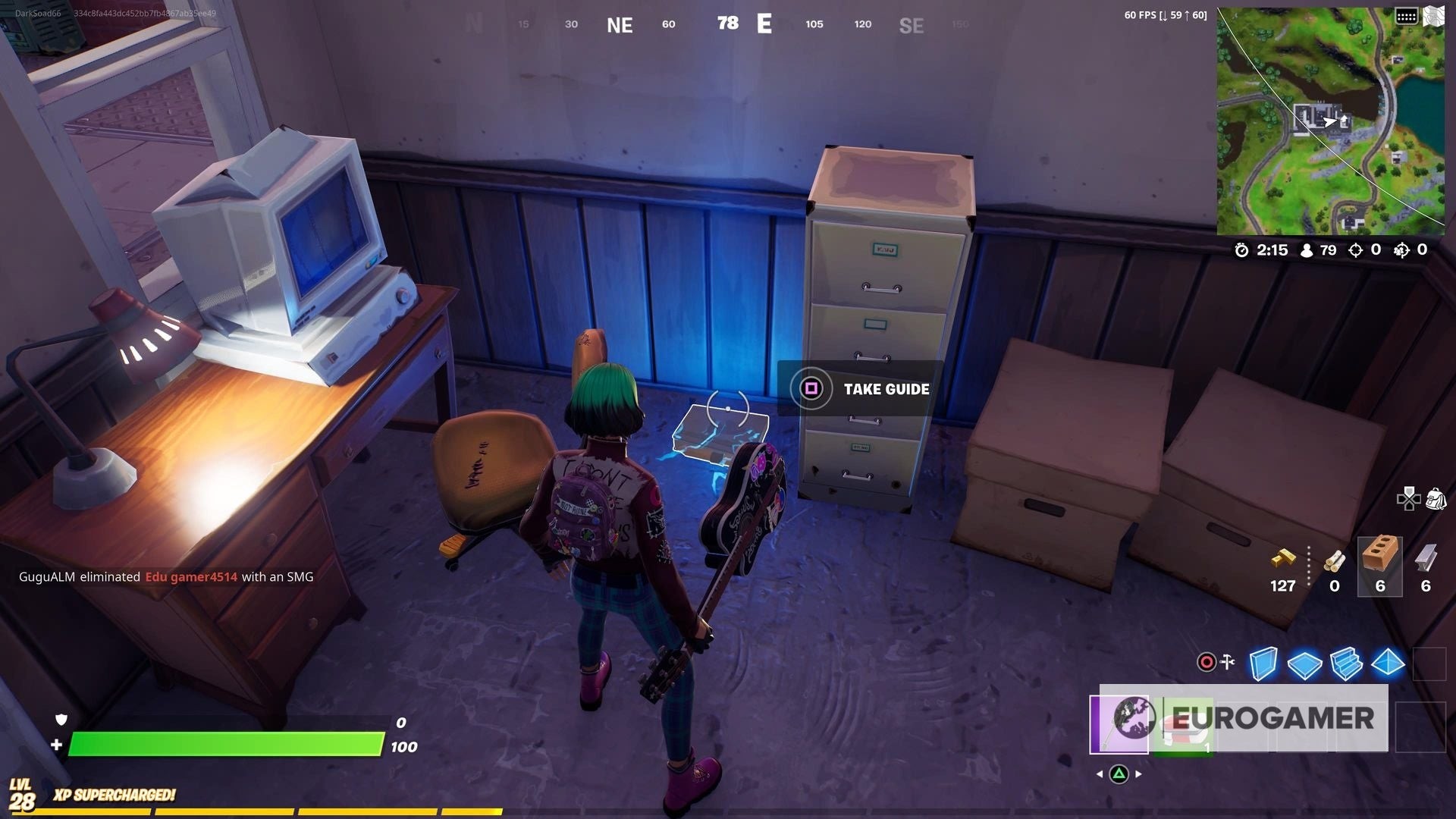 Hướng dẫn Ngày Tận Thế nằm cạnh cửa xanh lam vỡ kính tại Hydro 16 Fortnite