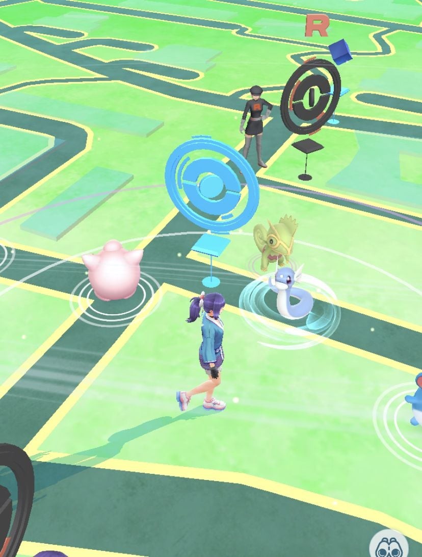 Kecleon xuất hiện trên bản đồ sau khi chạm vào nó trên PokéStop