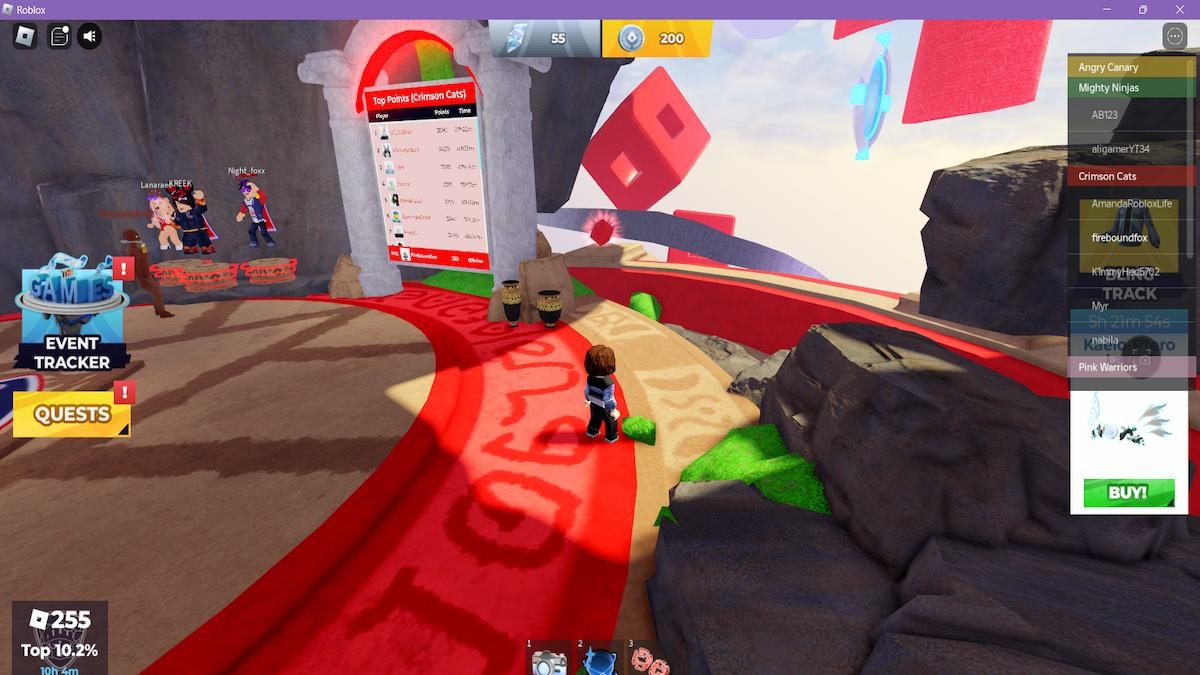 Khối logo Roblox màu đỏ thứ năm ở phía sau bảng xếp hạng tại căn cứ Crimson Cats