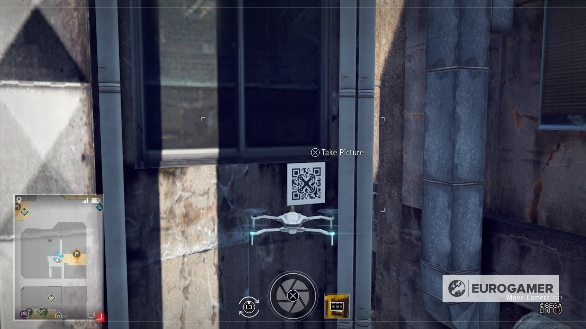 Mã QR Frame 10 trên cấu trúc bắc ngang Tenkaichi Alley