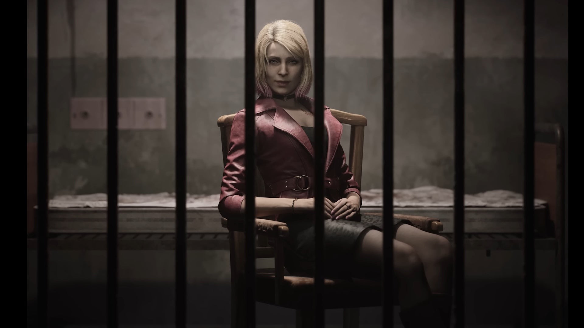 Maria ngồi sau song sắt trong Silent Hill 2