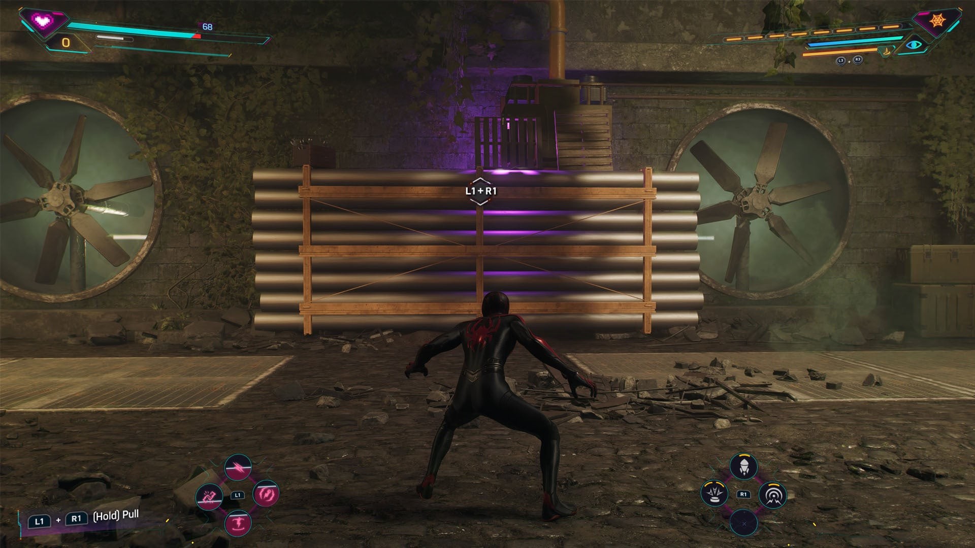 Miles Morales nhìn vào đống ống sắt che khuất máy phát điện thứ hai