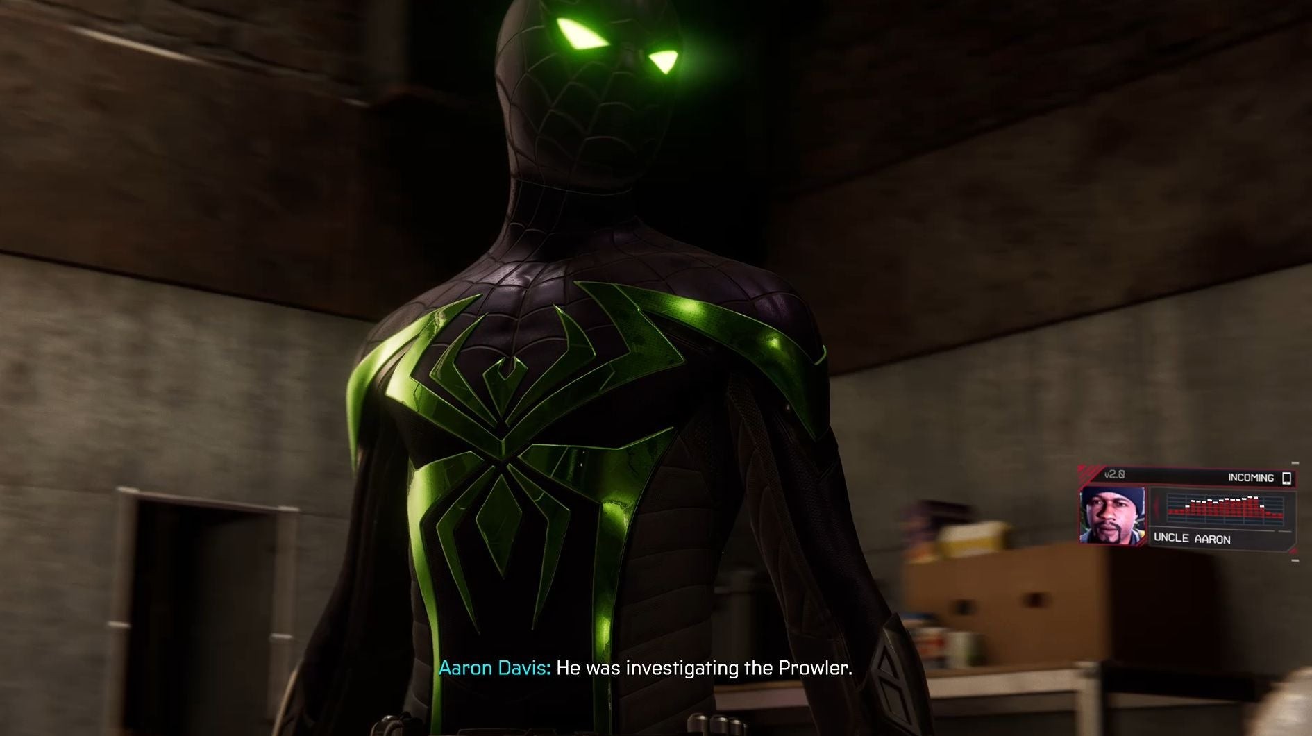 Miles Morales tương tác với tủ bạc để nhận Purple Reign Suit