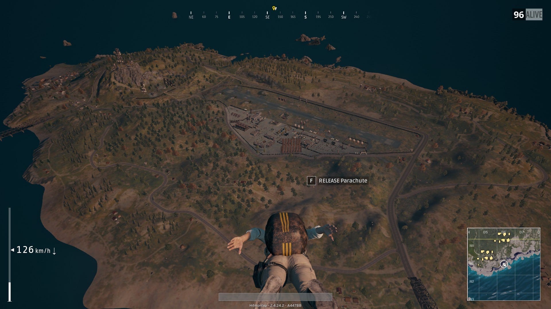 Người chơi PUBG đang ngắm bắn từ sau một tảng đá