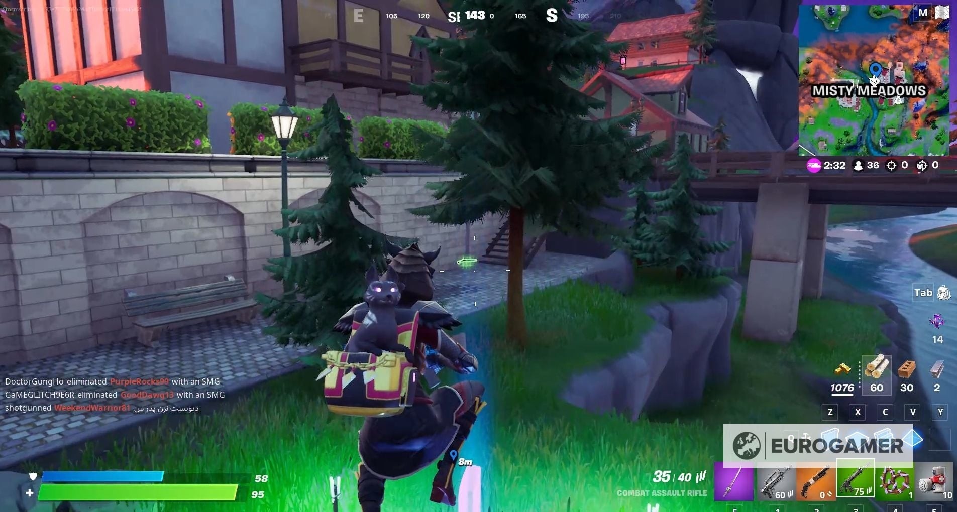 Nhân vật Fortnite thực hiện hành động nhảy gần đèn hiệu trong nhiệm vụ Command Signal