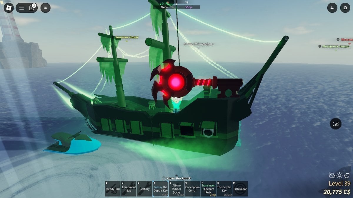 Nhân vật Roblox cầm Chìa khóa The Depths trên tàu Flying Dutchman trong Fisch