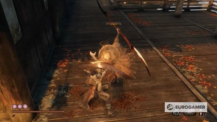 NPC Blackhat Badger trong ngôi nhà mái thủng gần Old Grave Idol, nơi bán Iron Fortress