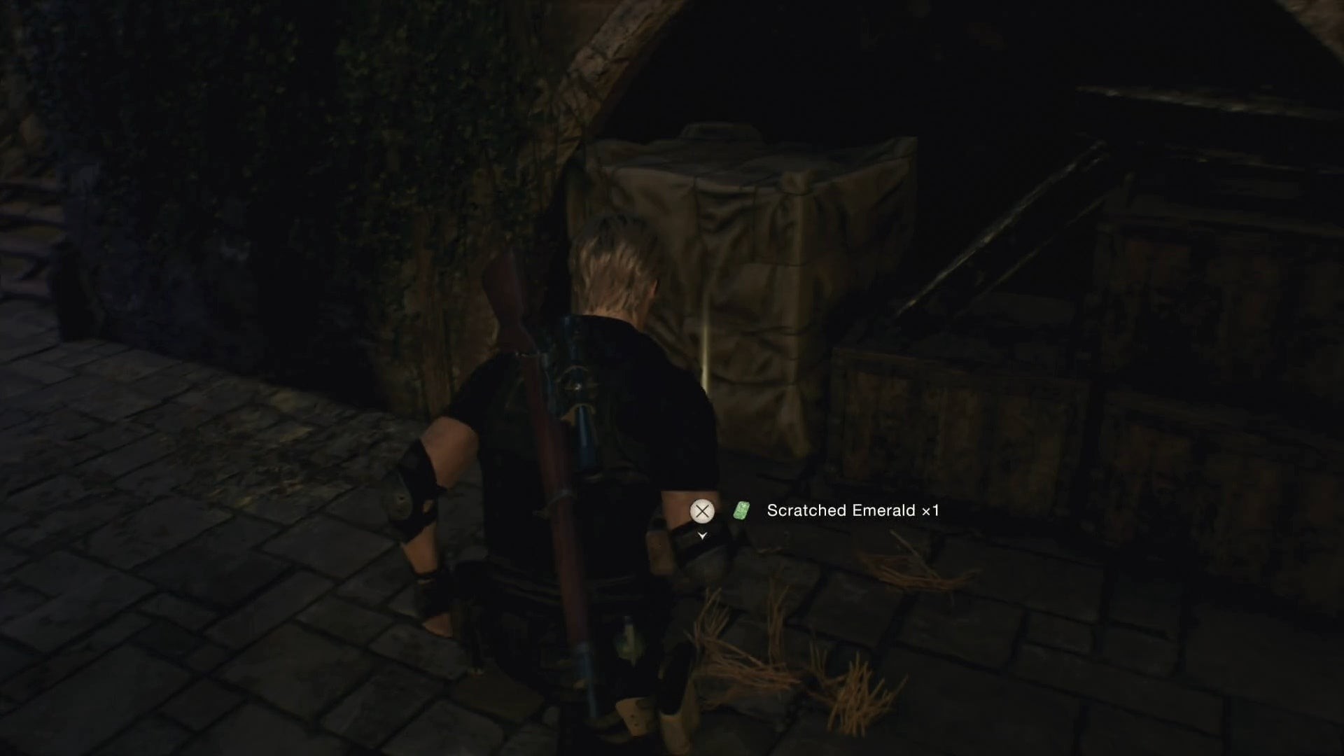 Scratched Emerald trong Resident Evil 4
