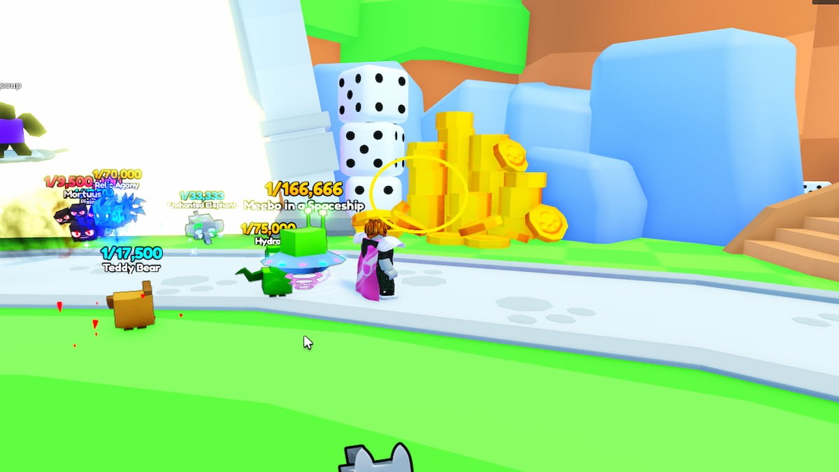 Shiny Relic thứ 33 sau đống tiền vàng cạnh cổng trở về khu vực chơi chính trong Trading Plaza PETS GO