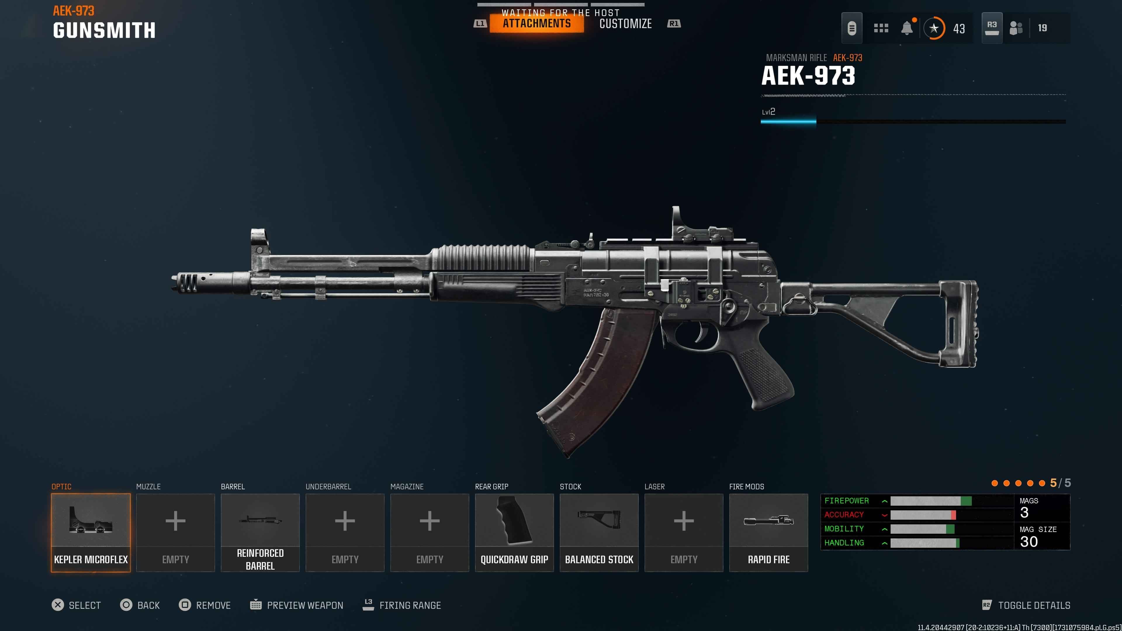 So sánh build AEK-973 Black Ops 6 với kính ngắm Red Dot cho tầm nhìn thoáng hơn