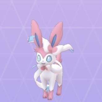 Sylveon dạng thường màu hồng và trắng trong Pokémon Go