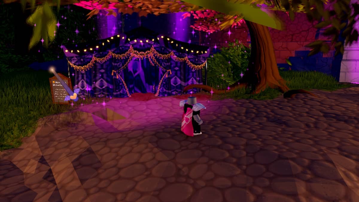 Vị trí lều chơi mini-game Ghép Thẻ Bài tại Lễ hội Lá Rơi Royale High